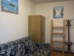 Unirii, Mall Vitan vis a vis, garsoniera proprietar